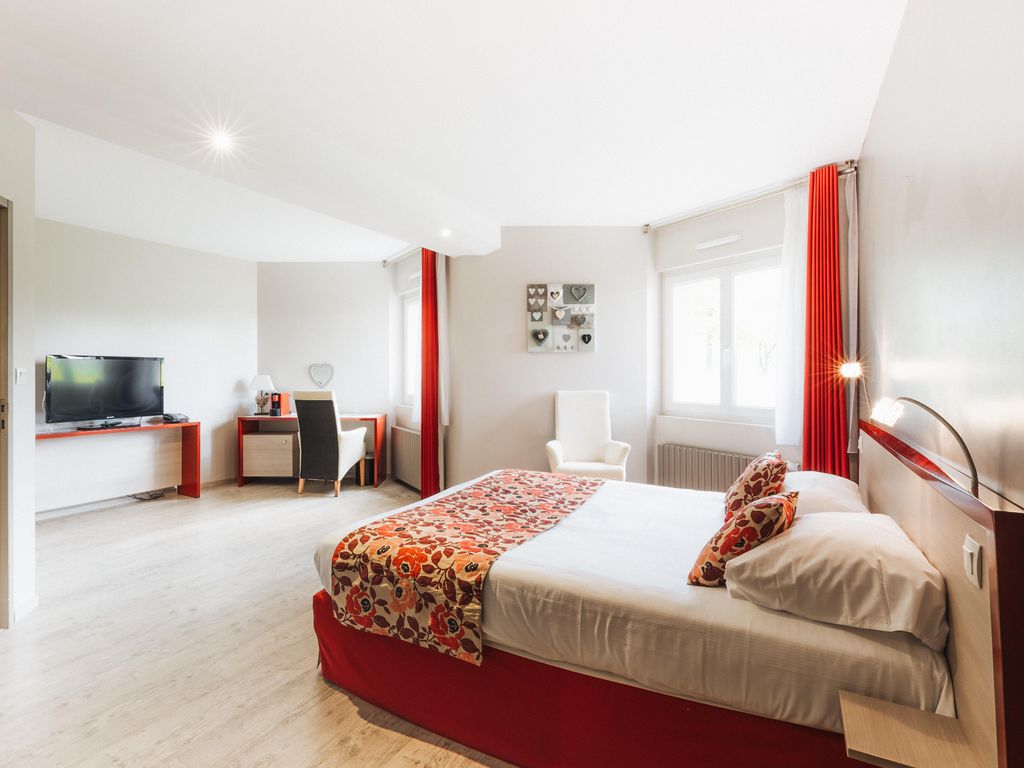 The Originals Relais Hôtel Causse Comtal Rodez Hotel Restaurant
