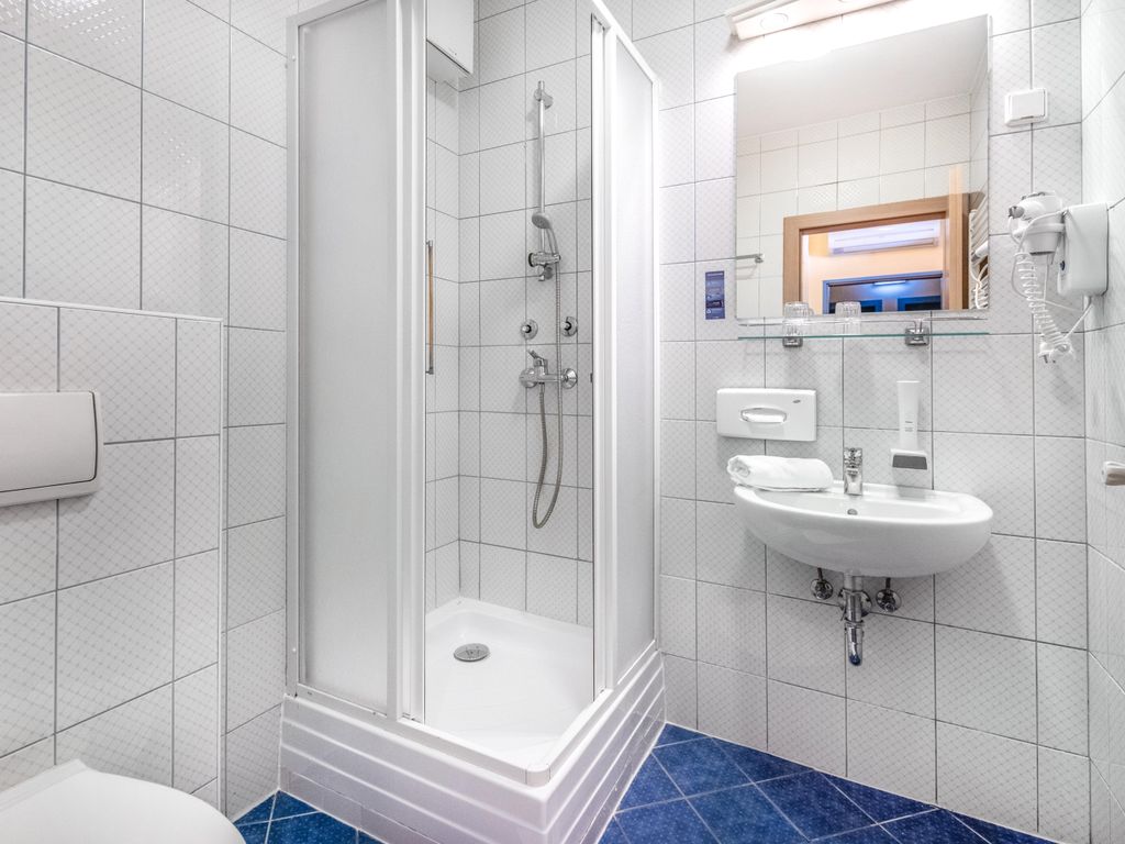 Corvin Hotel Budapest Sissi wing ***