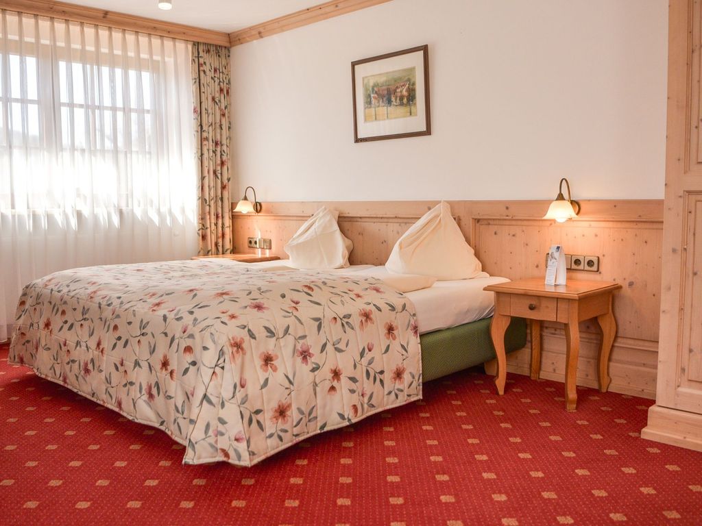 Hotel Gasthof Süßer Grund Yolandy Toth