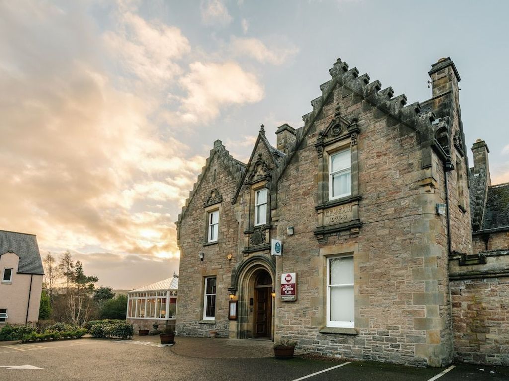 Lochardil House Hotel