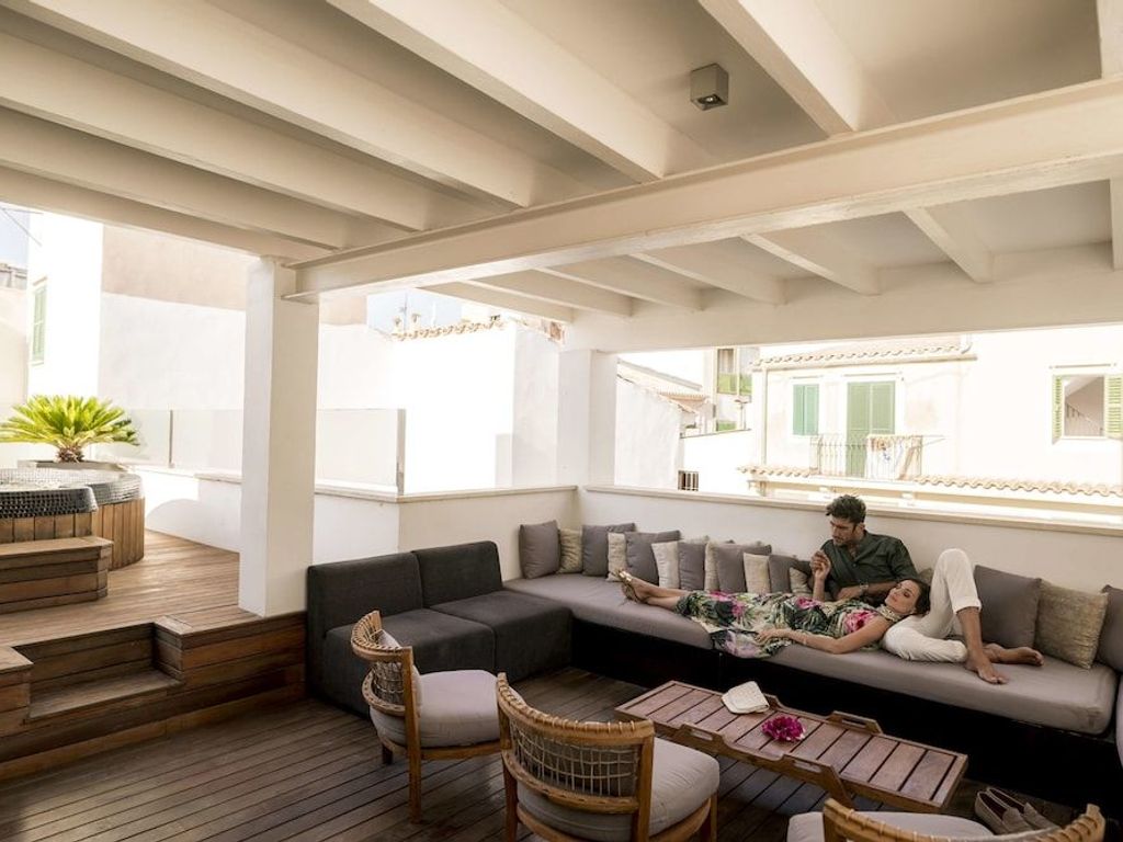 Puro Oasis Urban Hotel