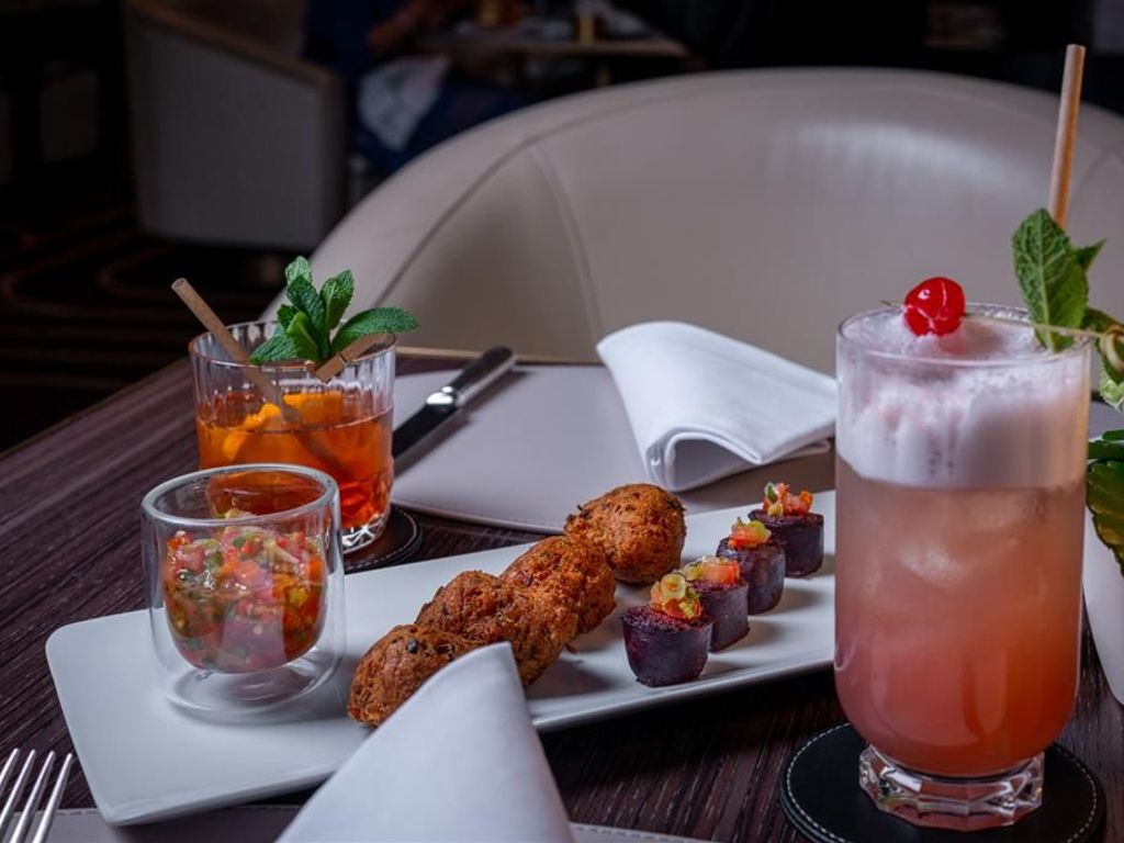 HOTEL BRISTOL GENEVE