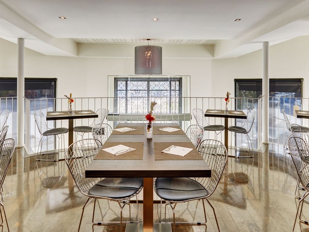 Sercotel Amister Art Hotel
