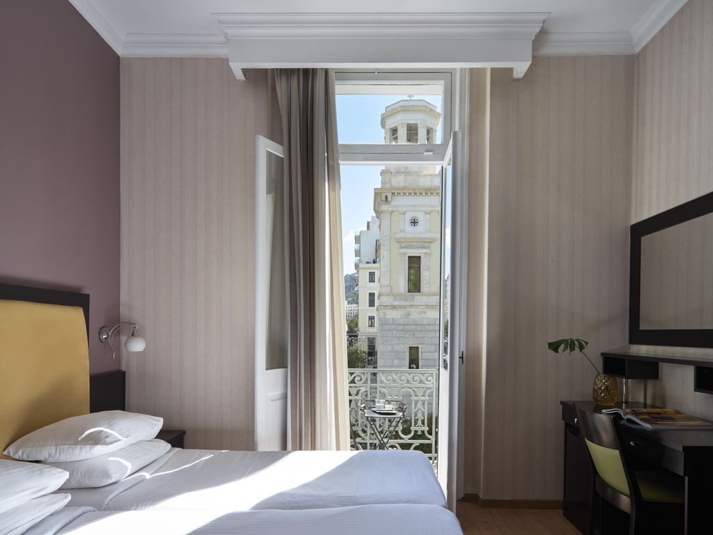 Delphi Art Hotel