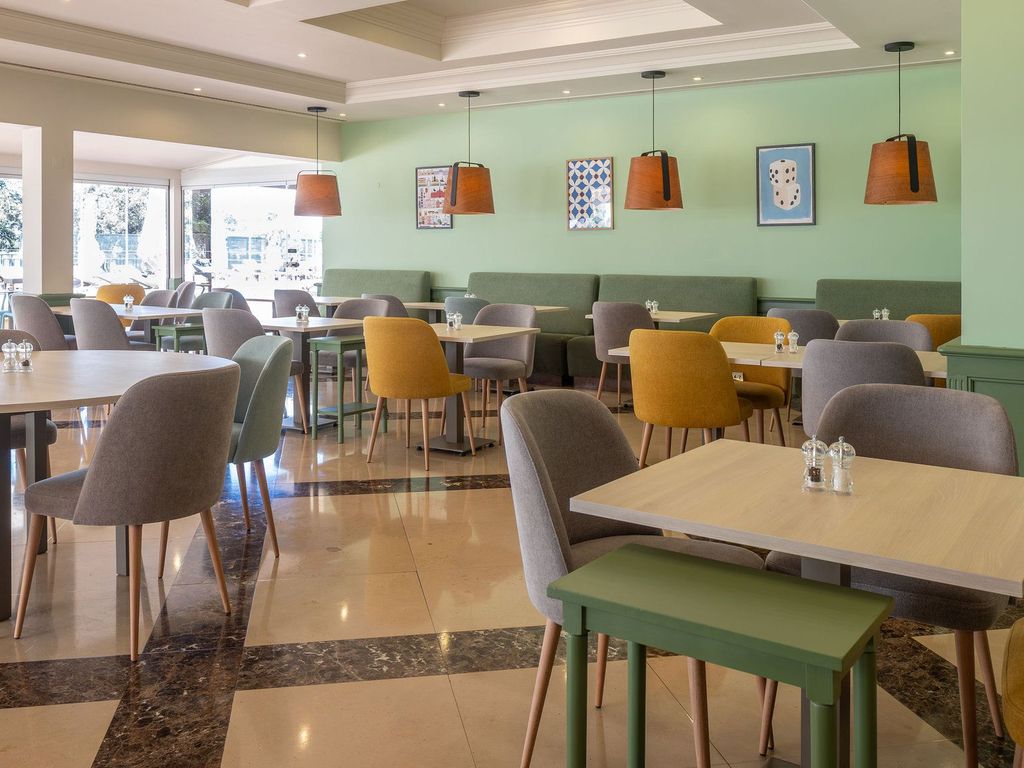 Holiday Inn ALGARVE ALBUFEIRA by IHG