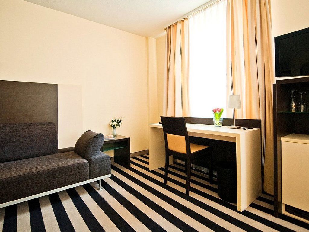 Tante ALMA Hotel Bristol