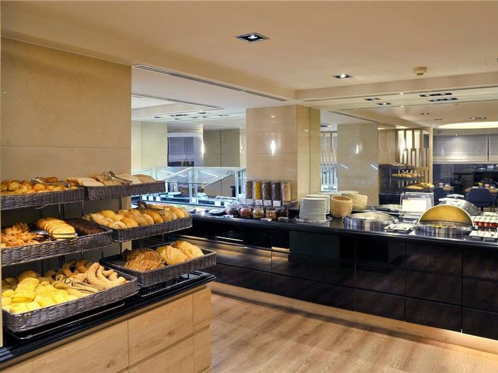 Meliá Athens