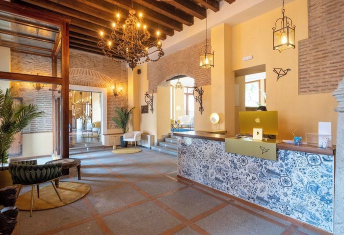 Hotel Cetina Palacio Ayala Berganza. Hostería