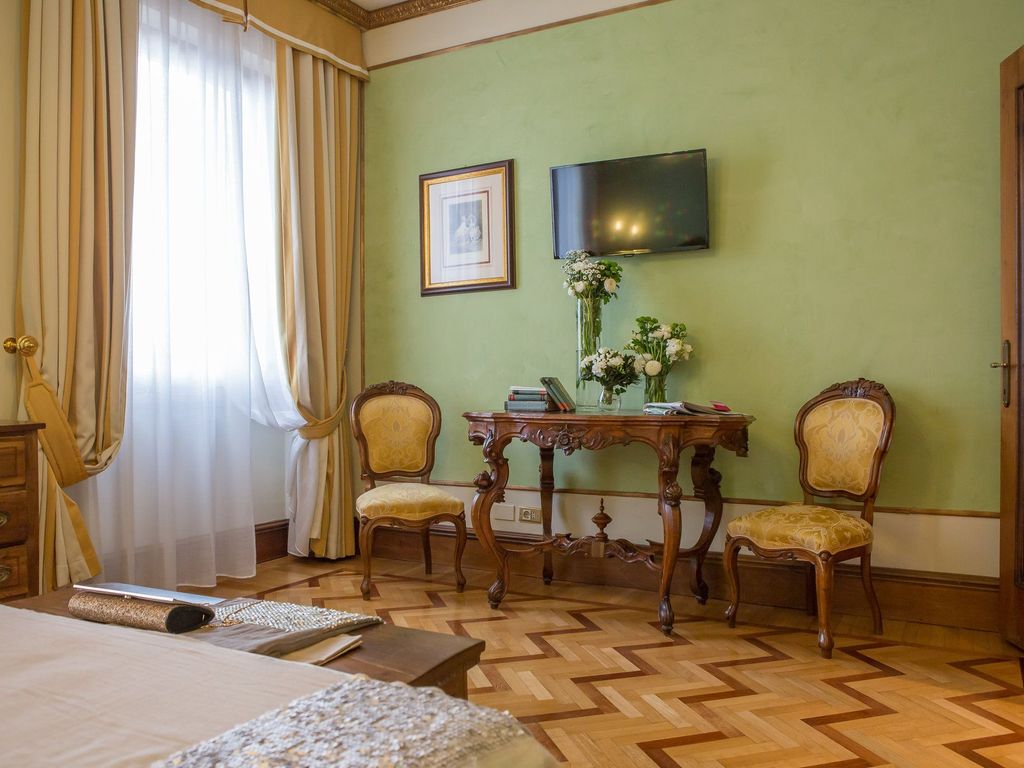 Due Torri Hotel