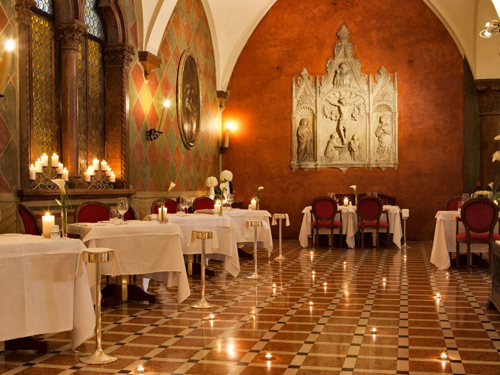 Due Torri Hotel