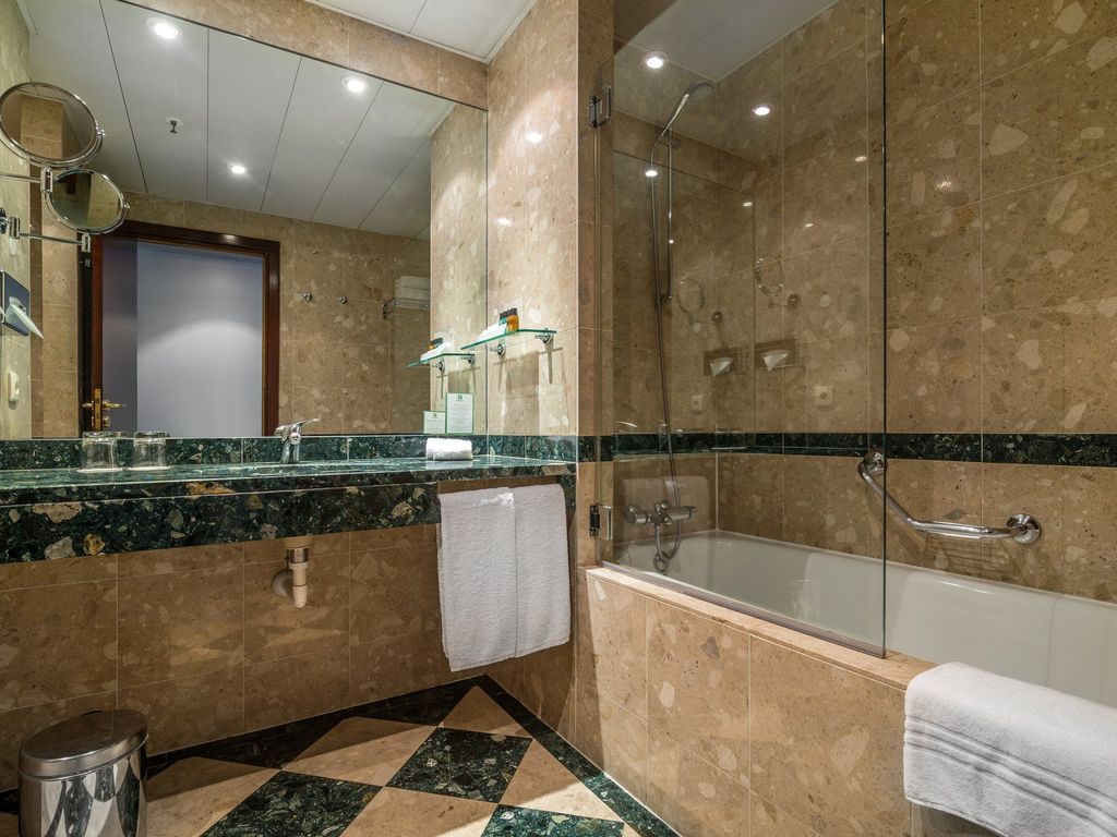 Holiday Inn PORTO - GAIA by IHG