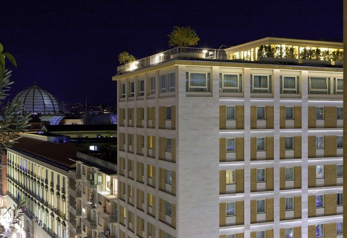 Renaissance Naples Hotel Mediterraneo