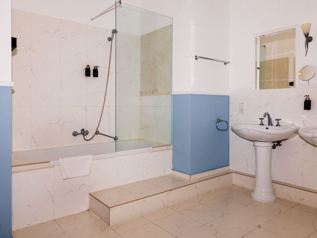Hotel Palmenbad Wilhelmshöhe by stay awesome
