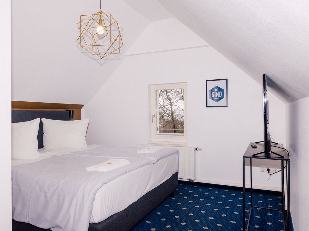 Hotel Palmenbad Wilhelmshöhe by stay awesome