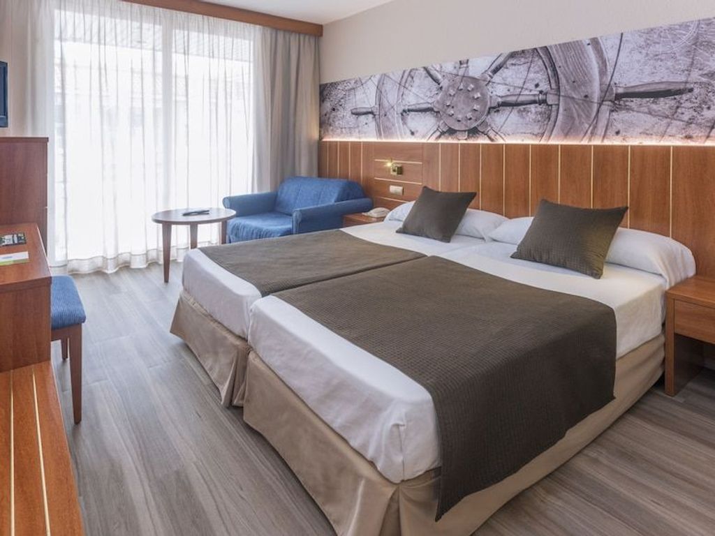 Hotel GHT Aquarium & Spa