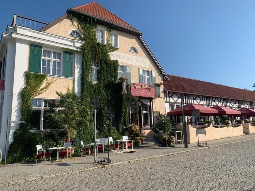 Bahnhofshotel "Die Neue Bühne"