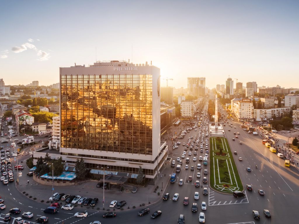 Premier Hotel Lybid Лыбидь