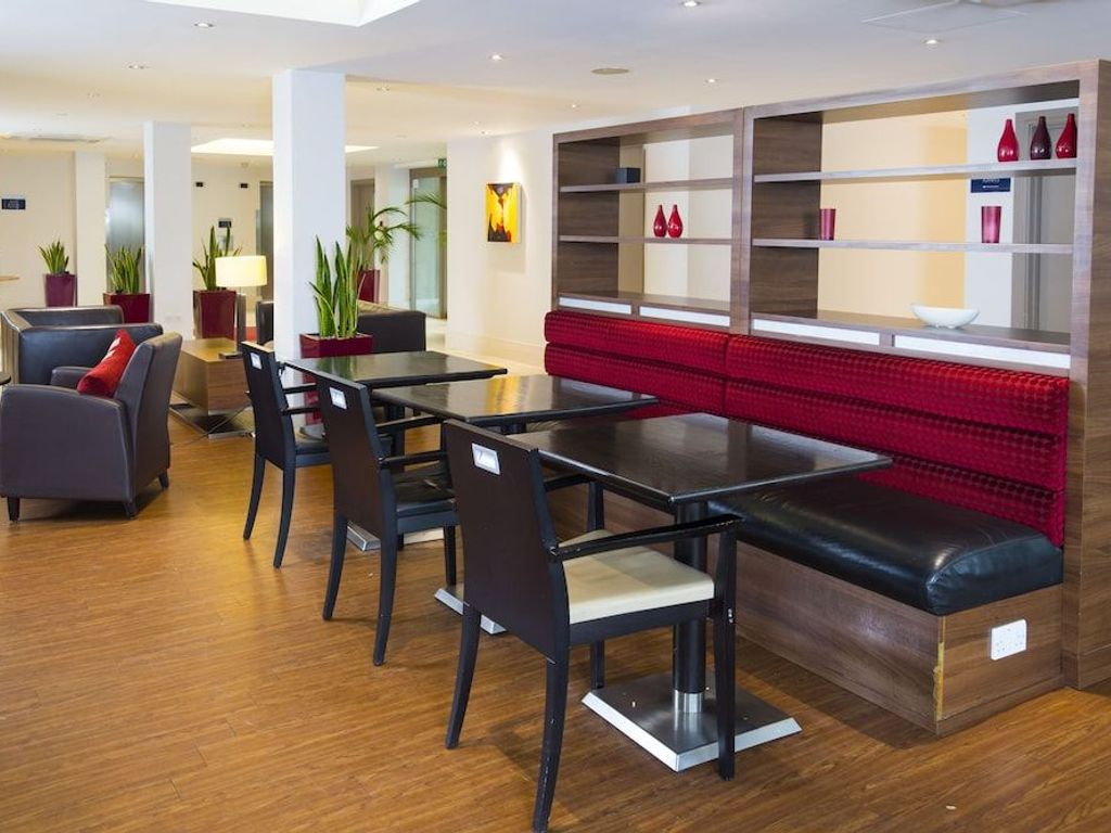 Holiday Inn Express NORTHAMPTON - SOUTH by IHG