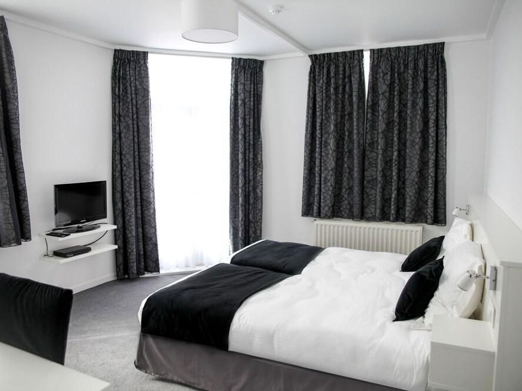Tracotel