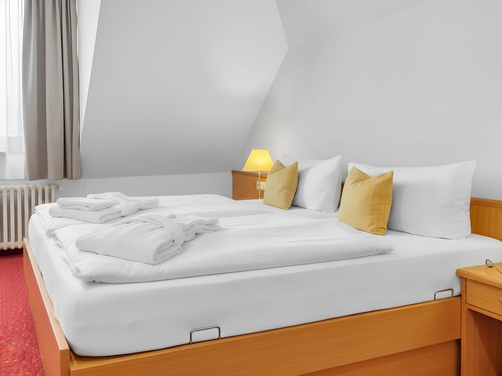 Pyramida 1 Kurhotel
