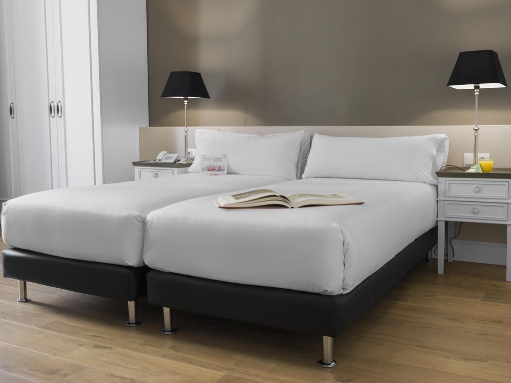 Meson Castilla Atiram Hotel Atiram Hotel
