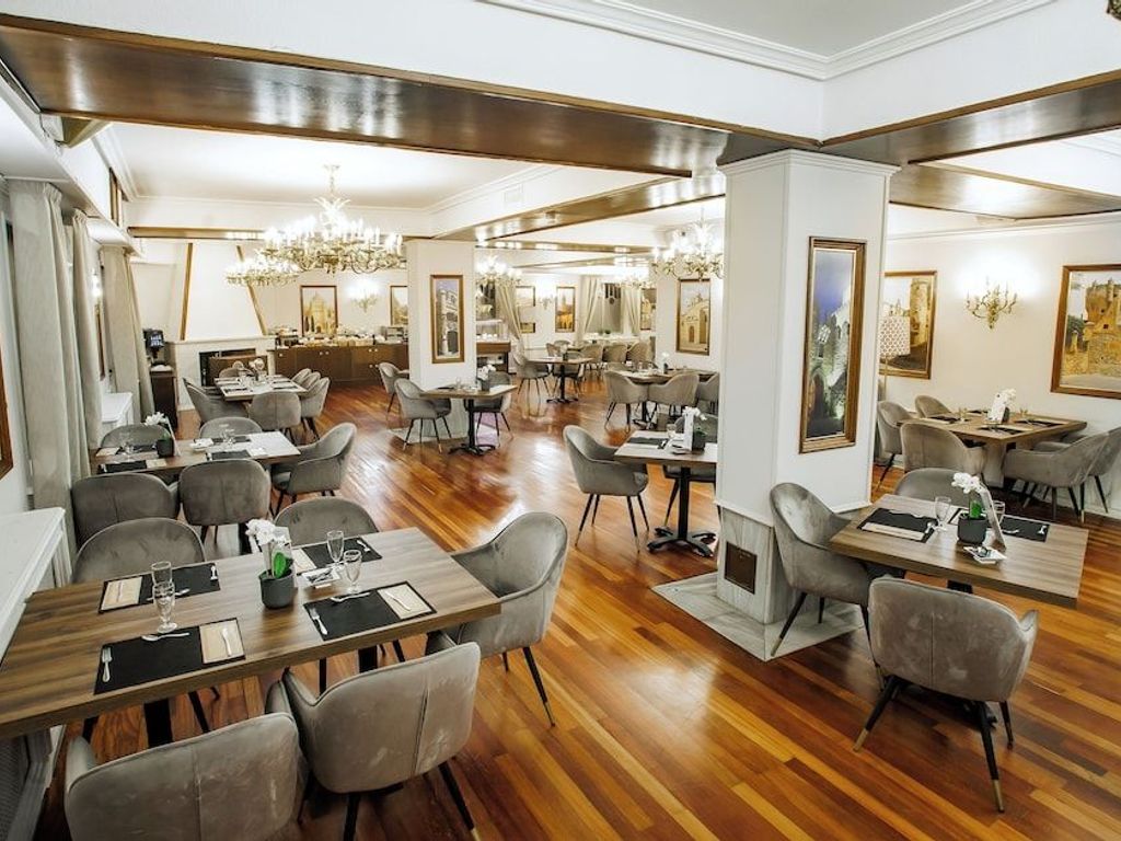 Hotel Conde Rodrigo II by eme hoteles