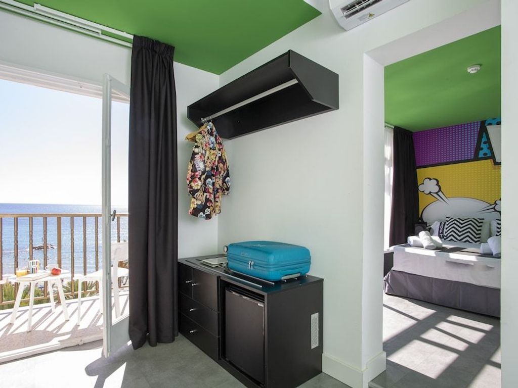 GDS - CASUAL POP ART BENIDORM