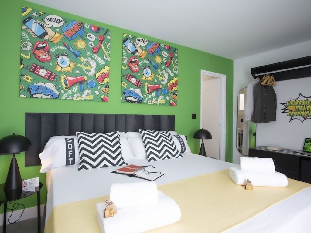GDS - CASUAL POP ART BENIDORM