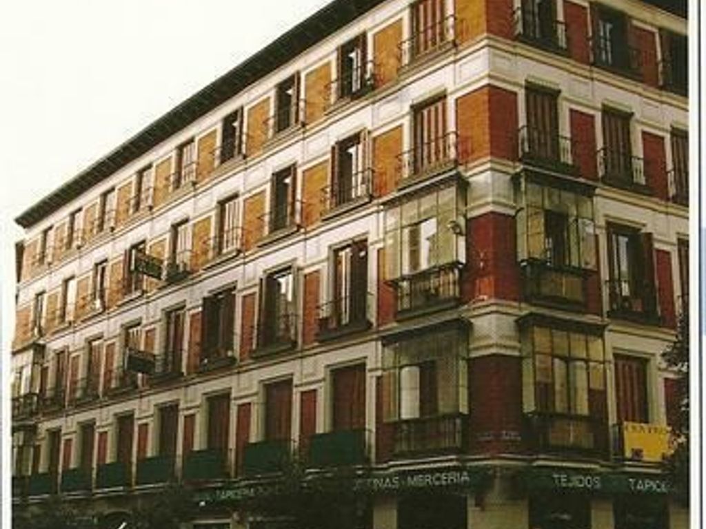 Sil Serranos Hostal