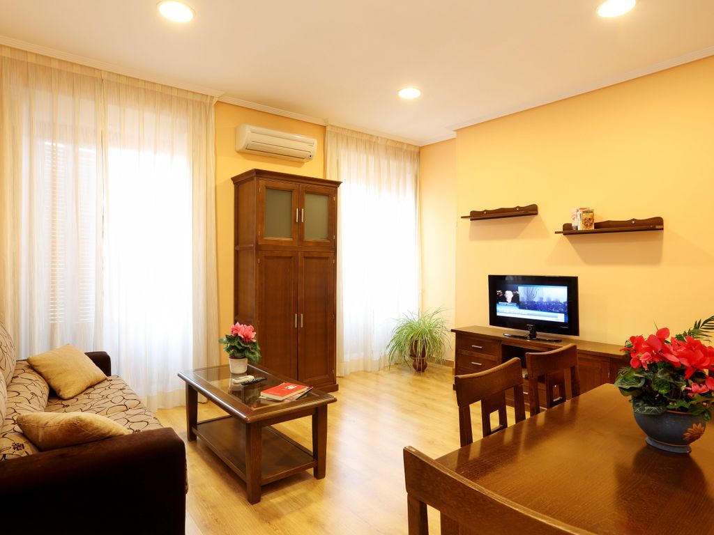 Sil Serranos Hostal