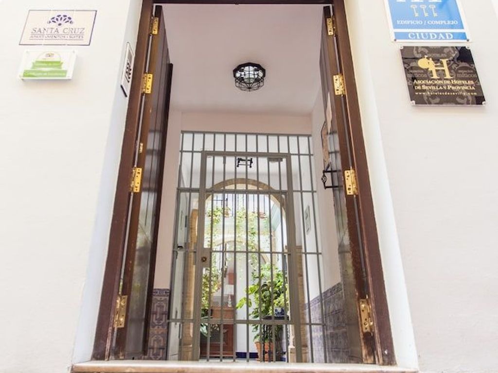 Apartamentos Suites Santa Cruz