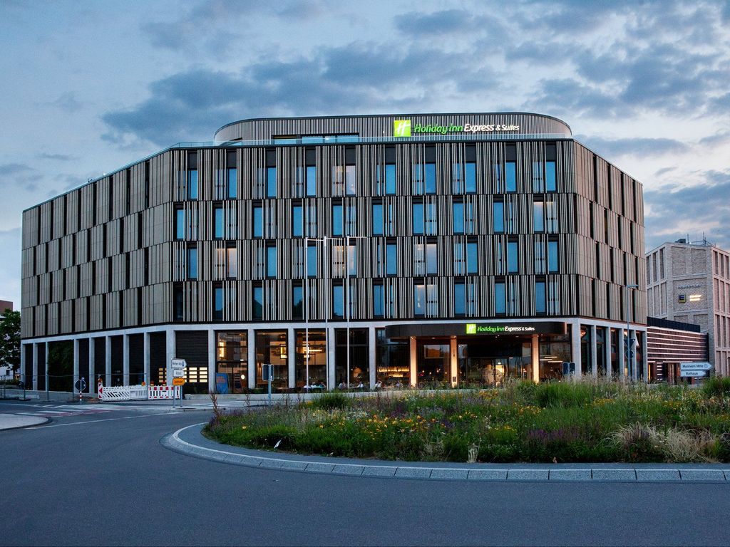 Holiday Inn Express & Suites MONHEIM AM RHEIN by IHG