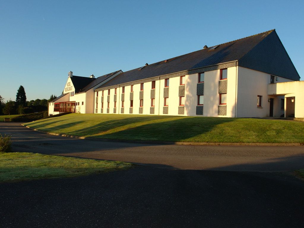Brit Hotel Relais du Vern