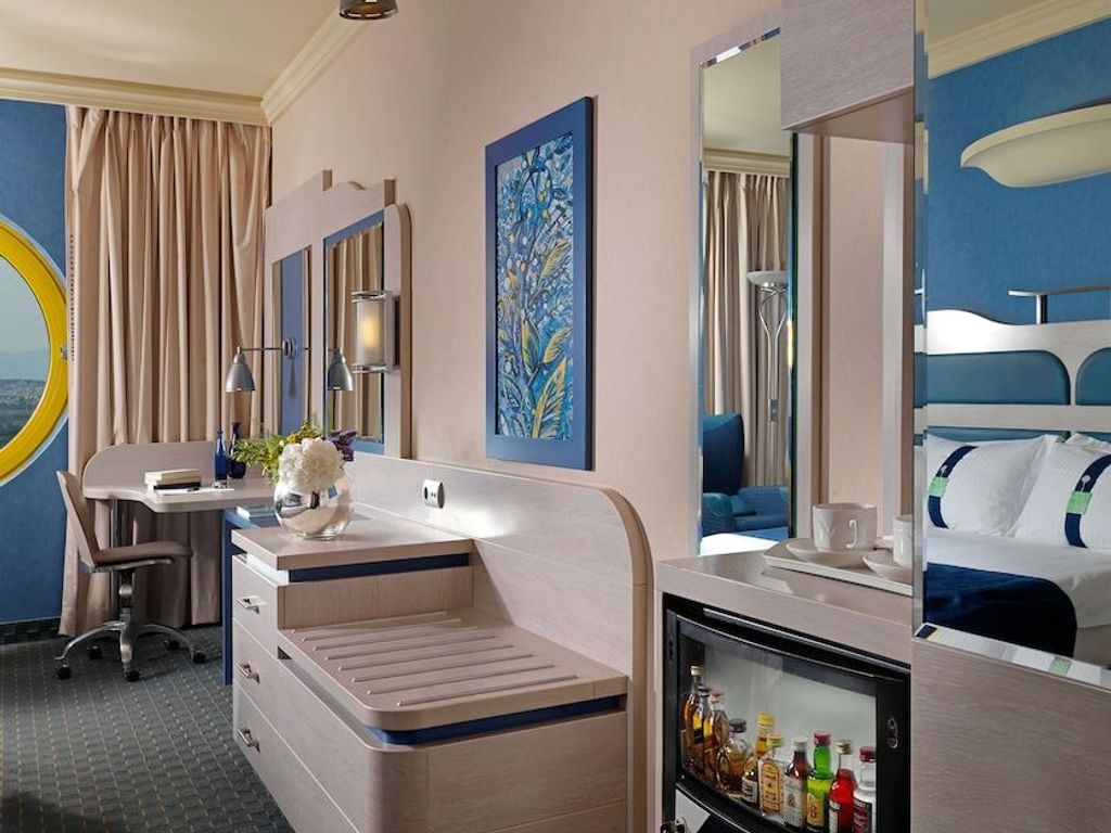Holiday Inn ATHENS - AIRPORT by IHG