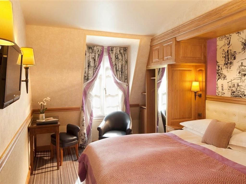 La Perle Hotel