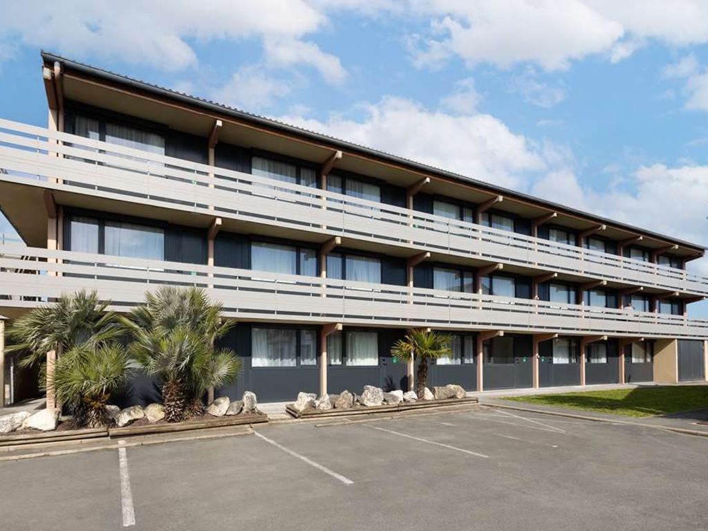 Campanile NATURE - La Rochelle Puilboreau