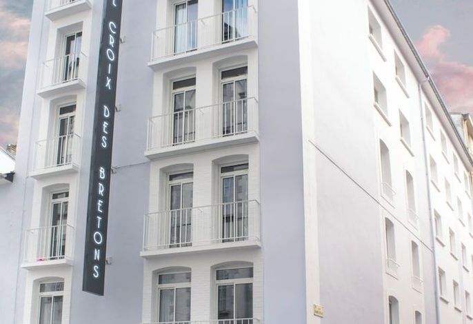 Hôtel Croix des Bretons Lourdes Pyrénées