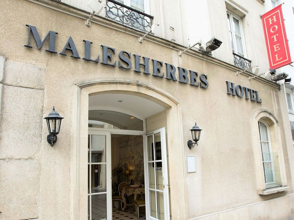 Hôtel Romance Malesherbes by Patrick Hayat