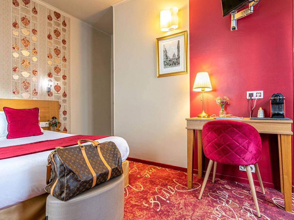 Hôtel Romance Malesherbes by Patrick Hayat