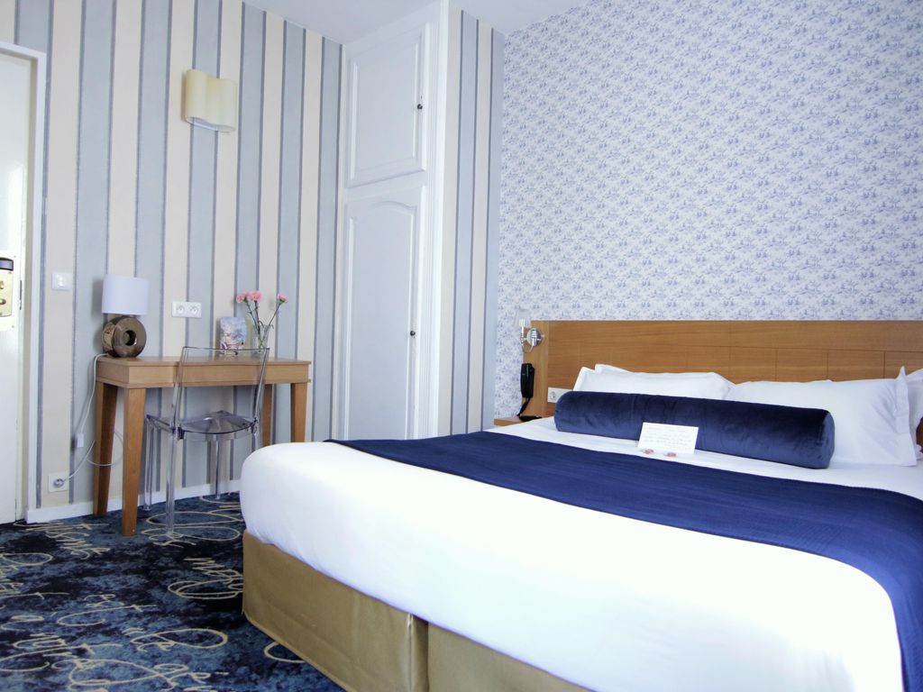 Hôtel Romance Malesherbes by Patrick Hayat