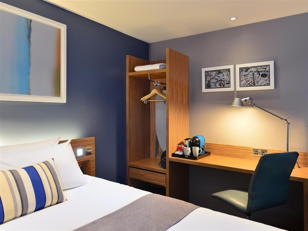 TRAVELODGE LONDON DOCKLANDS