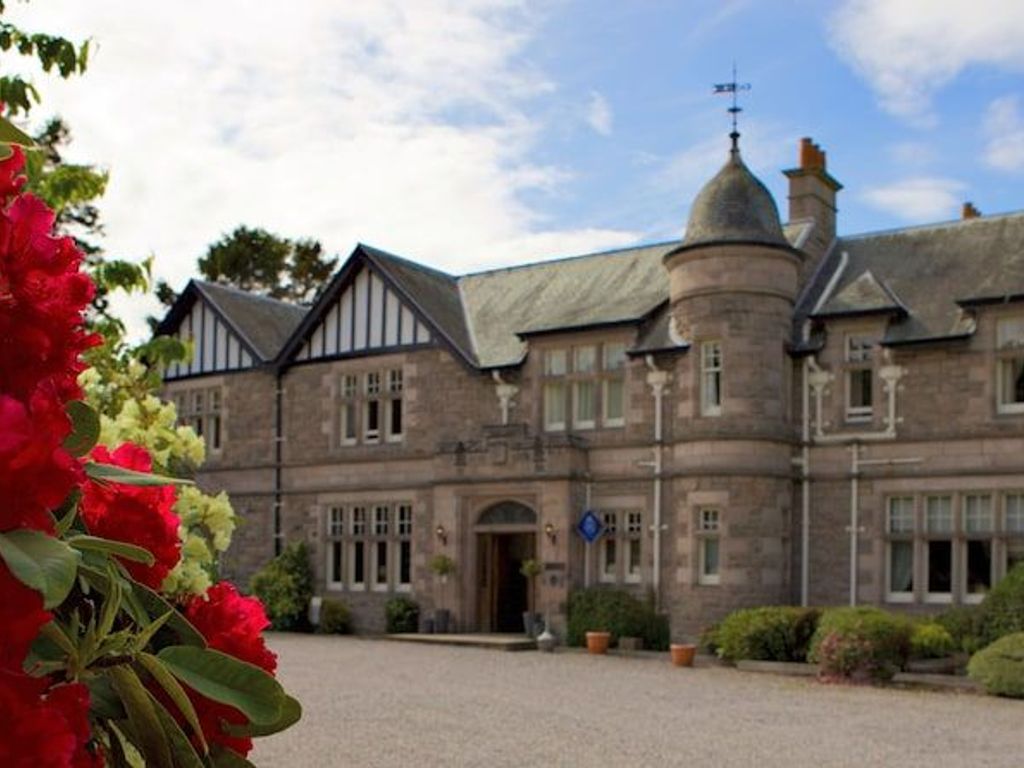Ramnee Hotel