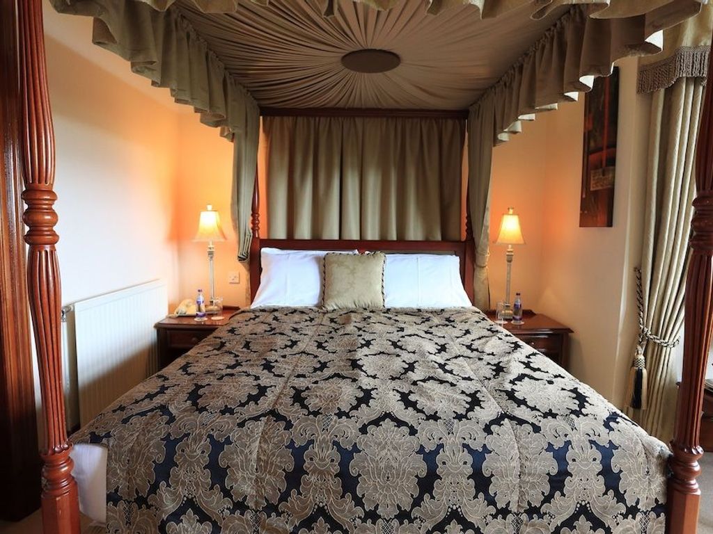 Ramnee Hotel