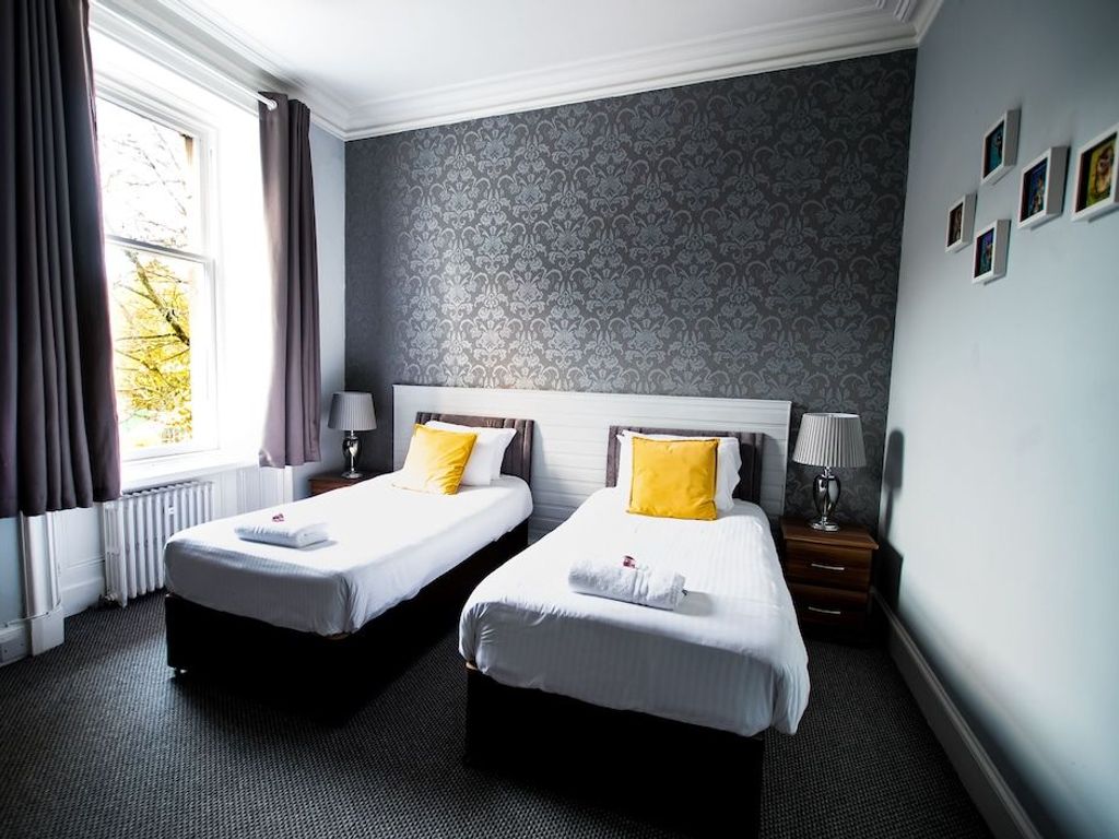 McInnes House rooms with breakfast