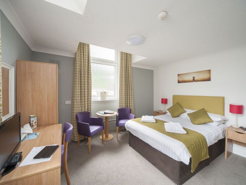 Golden Lion Hotel