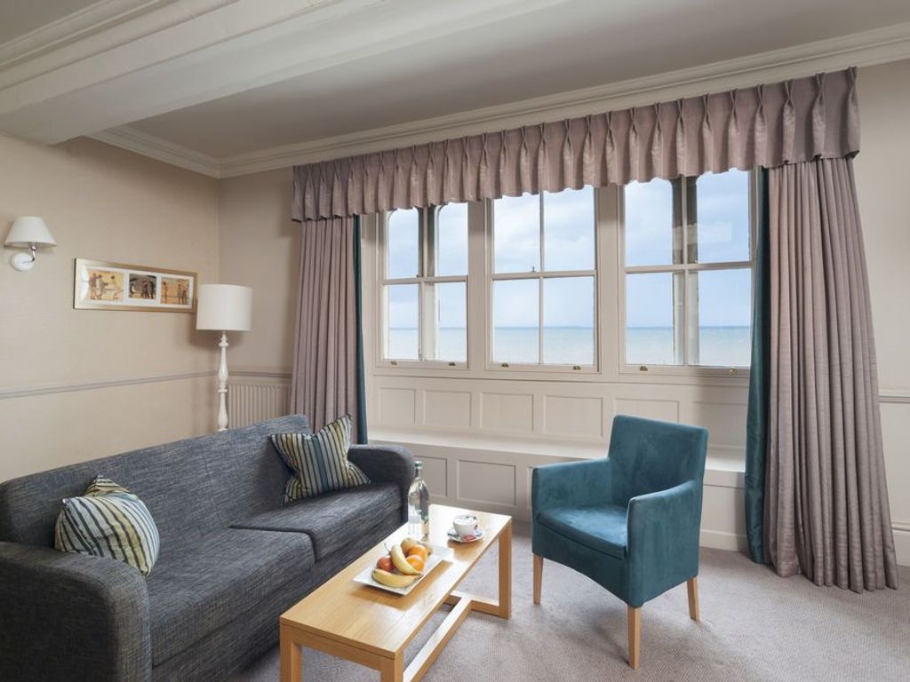 Golden Lion Hotel