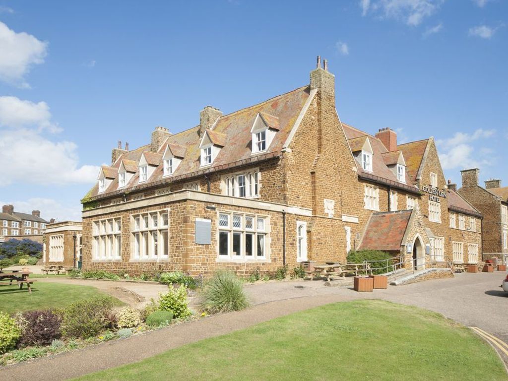 Golden Lion Hotel