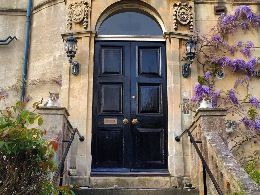 Bloomfield House