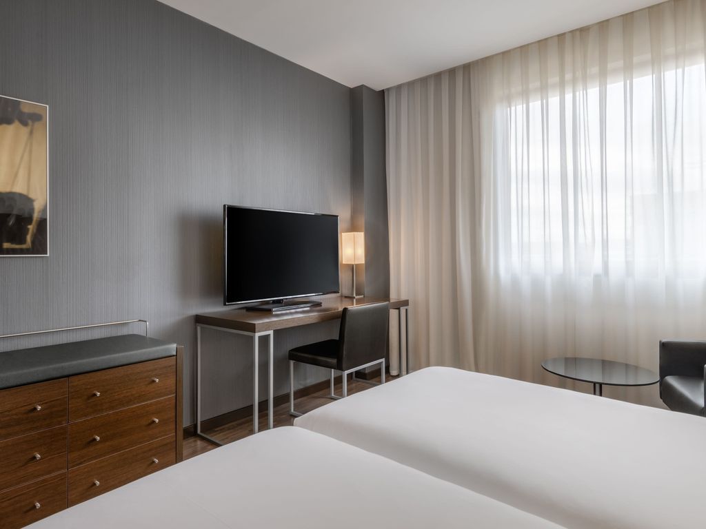 AC Hotels by Marriott Hotel Madrid Airport