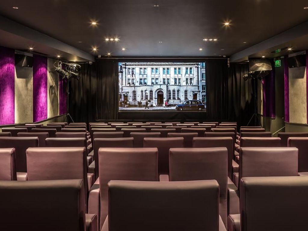 Courthouse Hotel London